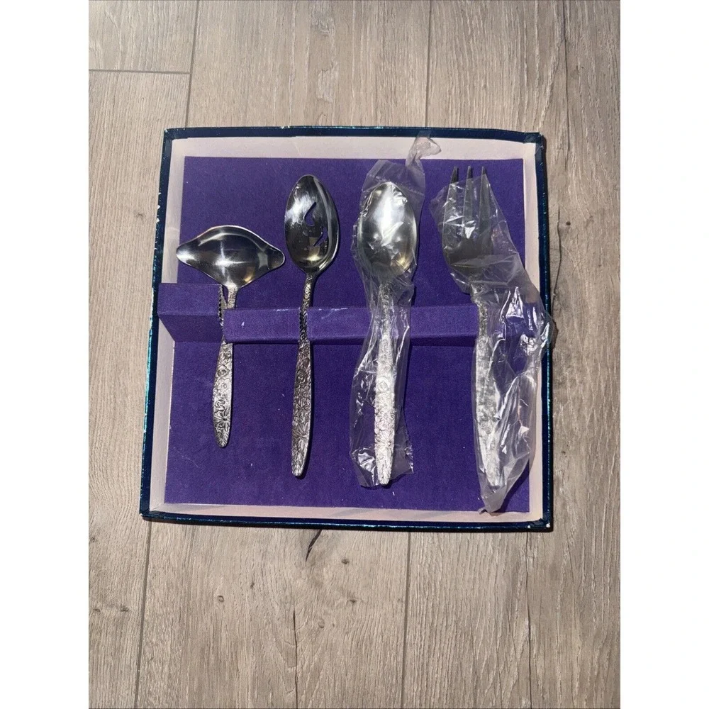 NEW w/Box Stanley Roberts (Stainless) BOUQUET 4 Piece Hostess‎ Set Serving Set